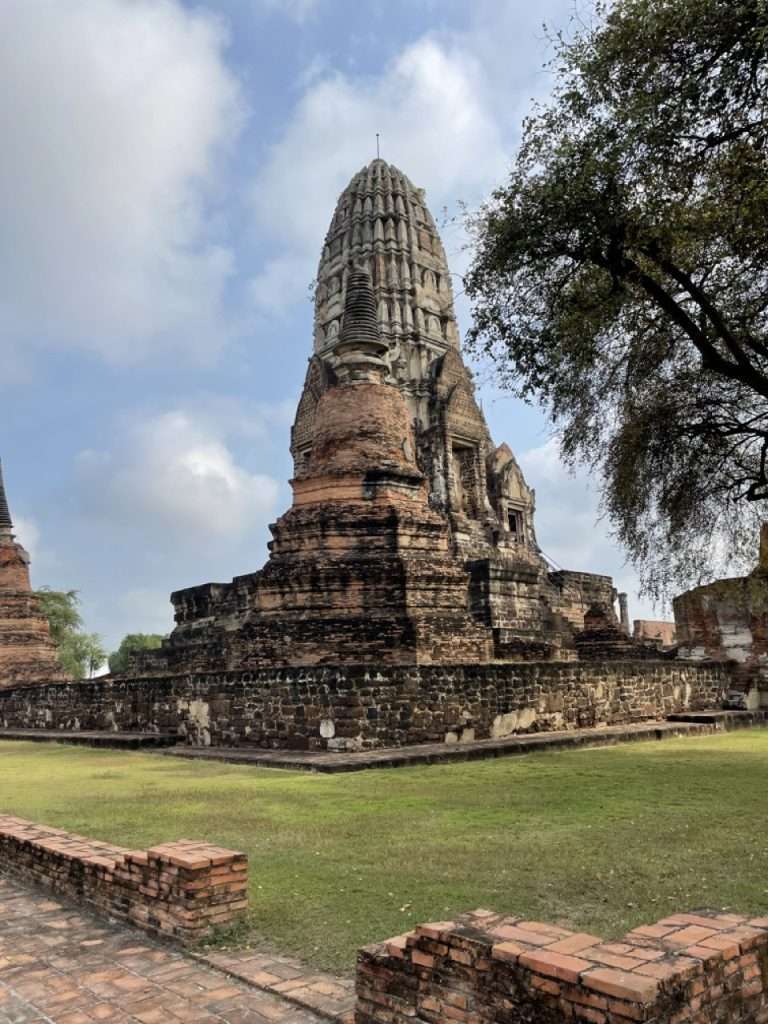 Wat Ratchaburana