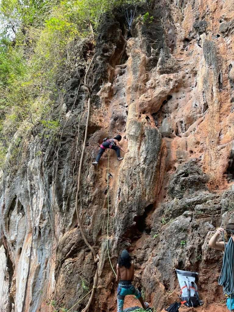 10 day Itinerary in Thailand - 3 BEST Routes for an Epic Adventure -