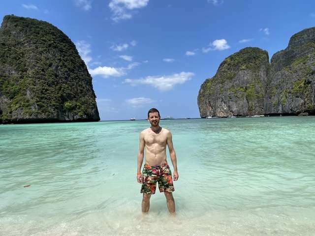 Finally made it to Maya Bay, enjoying our Phi Phi Islands tour