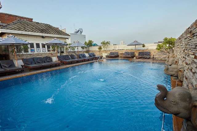 where to stay in bangkok Where to Stay in Bangkok: The 8 Best Neighborhoods & Hotels/Hostels -