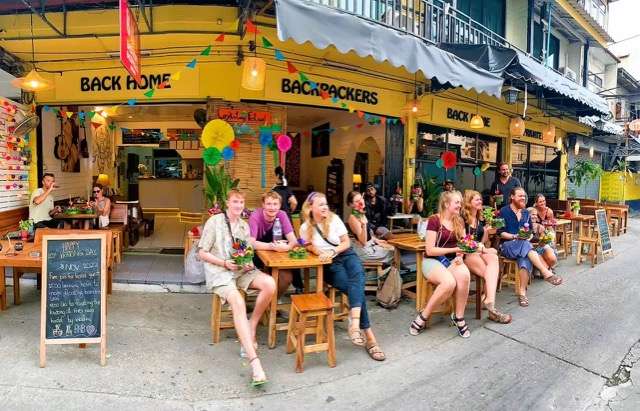 living in bangkok Living in Bangkok as a Digital Nomad: The BEST Guide -
