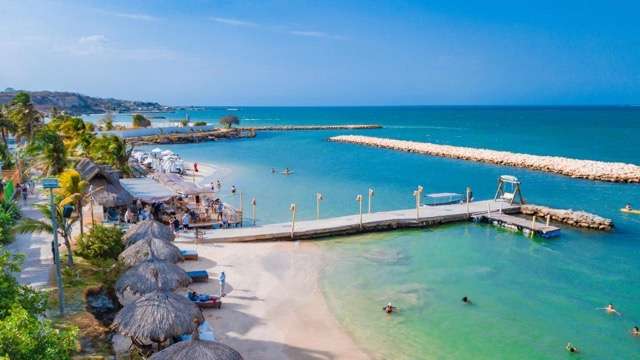 Finding the Best Beach in Cartagena Colombia -