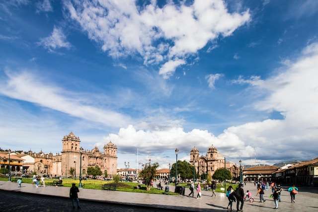 Living as a Digital Nomad in Cusco: The ULTIMATE Guide -