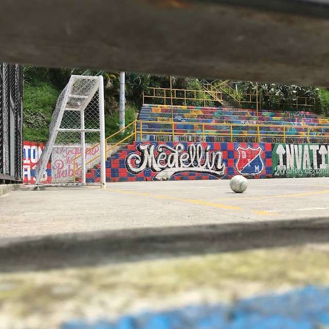 Pros and Cons of Living in Medellin Colombia
