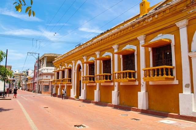 medellin to santa marta