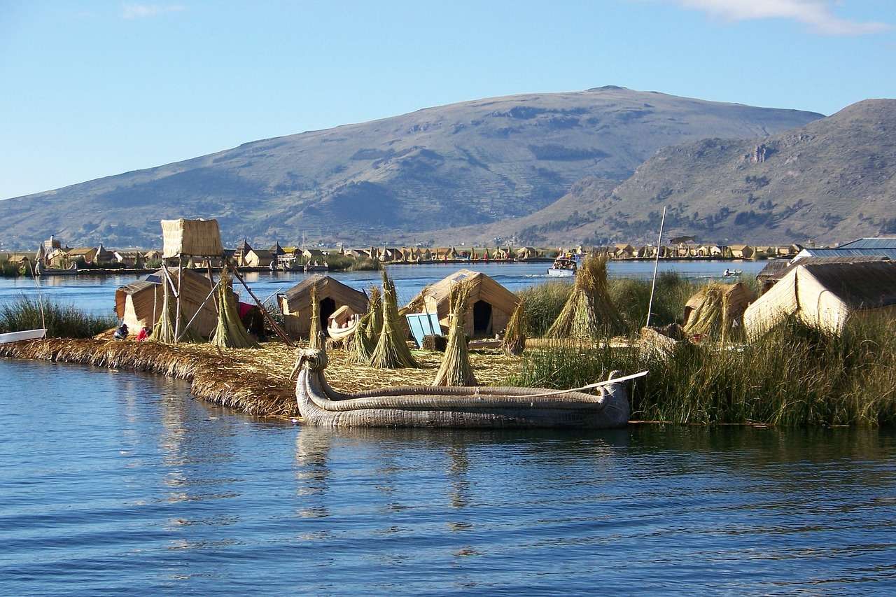 hotels in lake titicaca