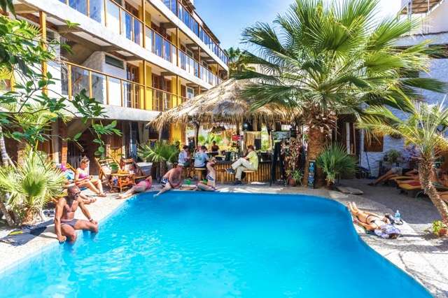 10 Best Hostels & Hotels in Huacachina for the Ultimate Stay -