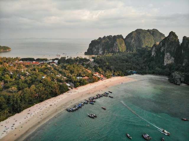where to stay in krabi