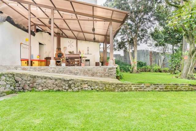 Where to Stay in Quito: 6 Best & Safest Neighborhoods -
