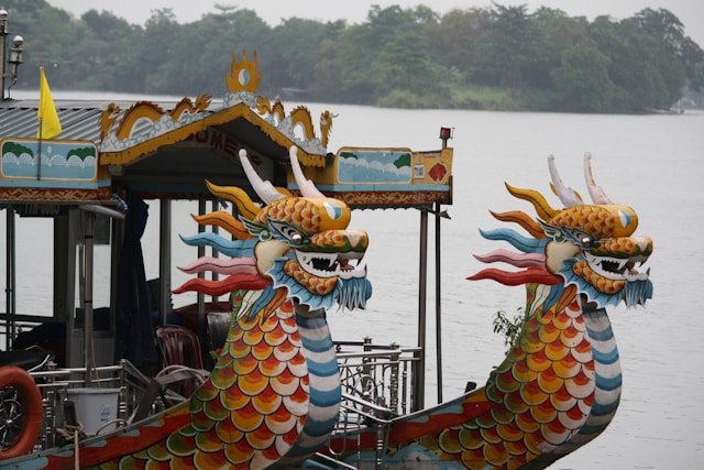 best things to do in hue vietnam