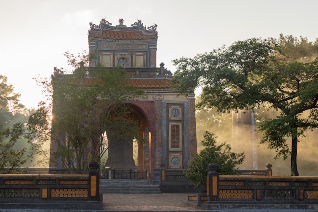 where to stay in hue