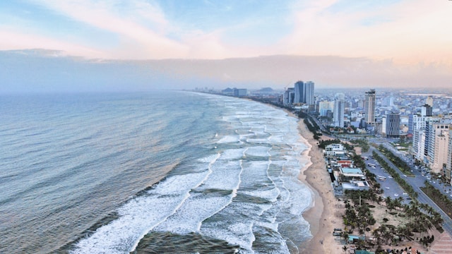 where to stay in da nang